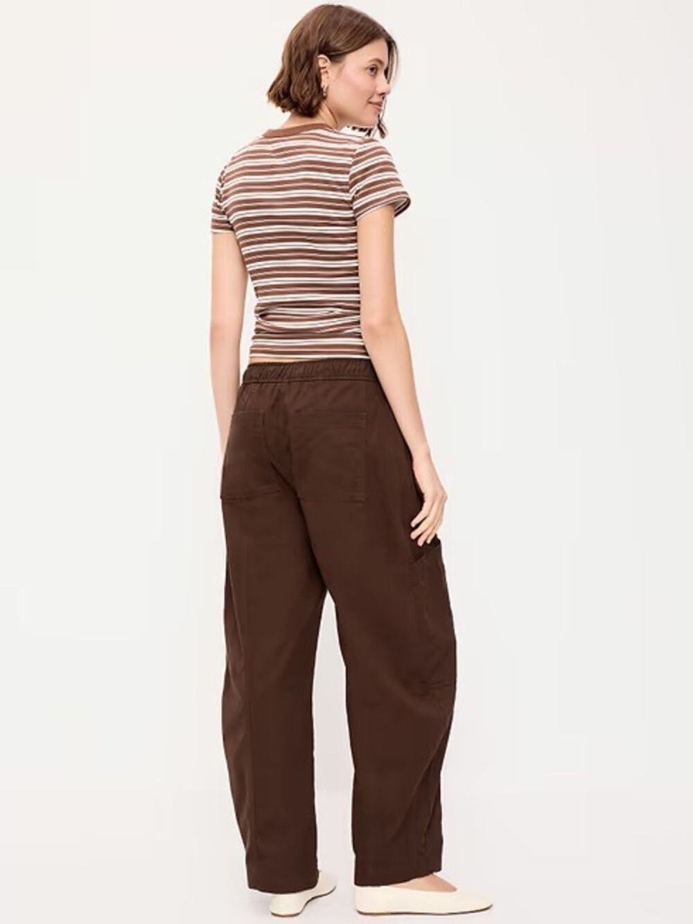 Old Navy Mid-Rise Barrel-Leg Utility Pants Baggy Skater Espresso NWT Small Tall - Picture 2 of 3